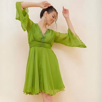 Elegant & Chic: Short and Long Dresses for Women